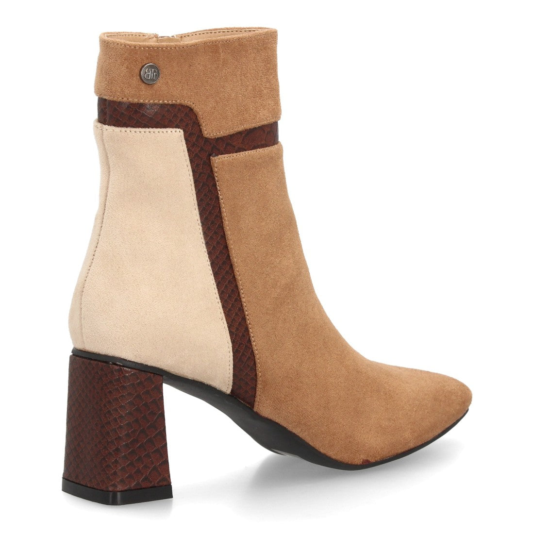 A-5435-Camel