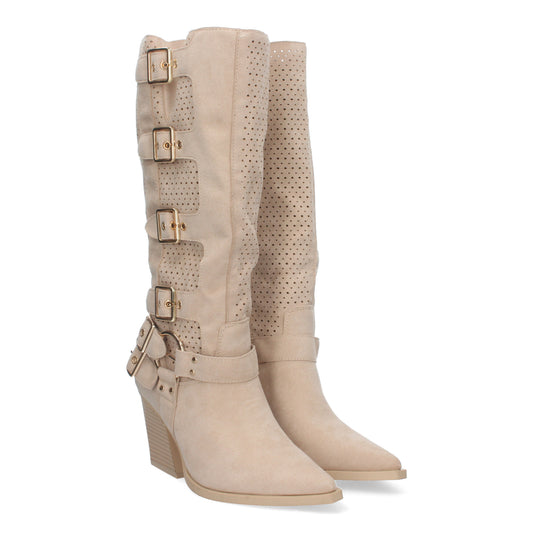 ILIA Beige